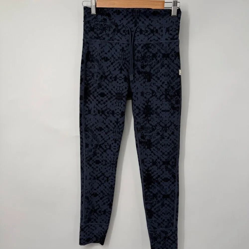 Vuori Blue Black Ocean Shibori Print Pull-On Cropped Daily Leggings Size Medium